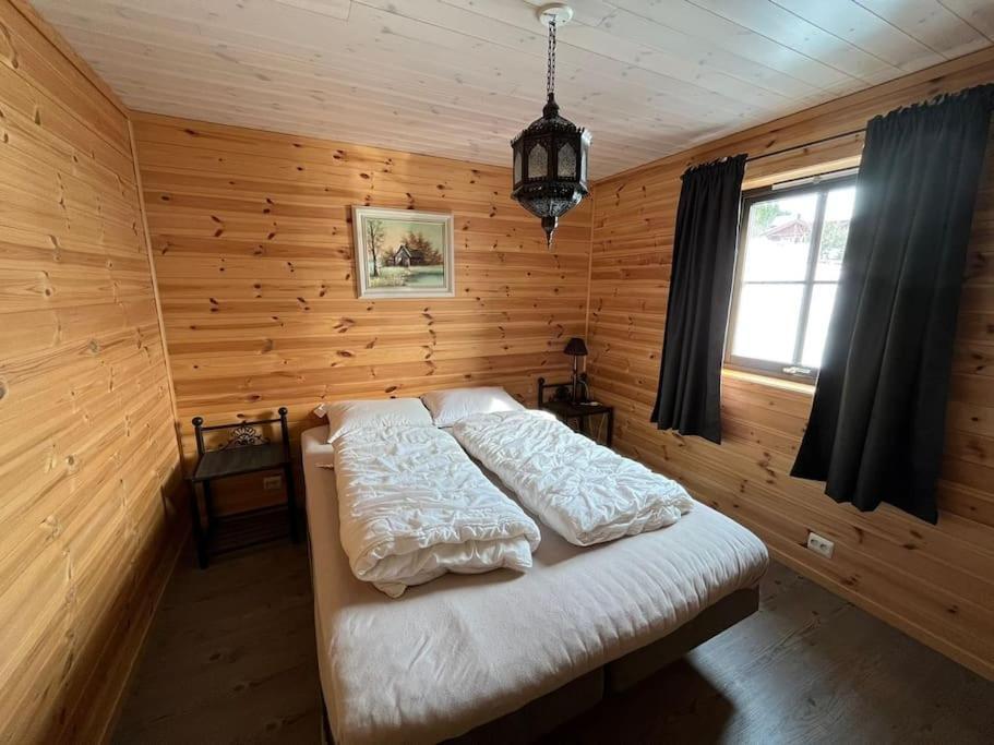 Cabin In Beautiful Surroundings At Harpefossen Nordfjordeid Esterno foto