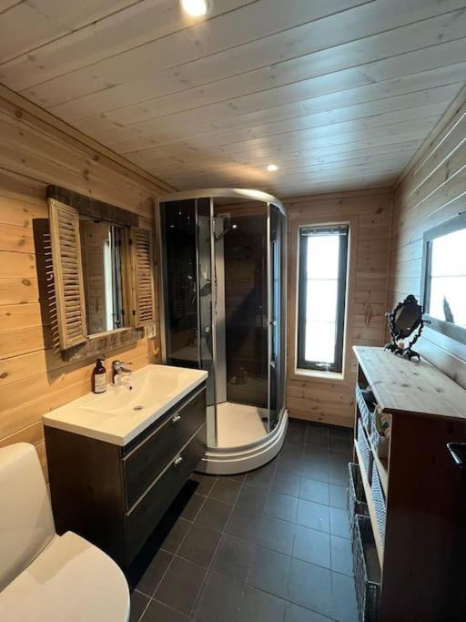 Cabin In Beautiful Surroundings At Harpefossen Nordfjordeid Esterno foto