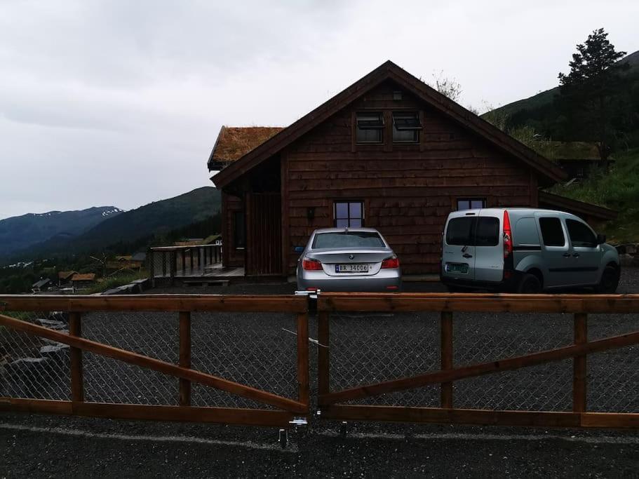 Cabin In Beautiful Surroundings At Harpefossen Nordfjordeid Esterno foto